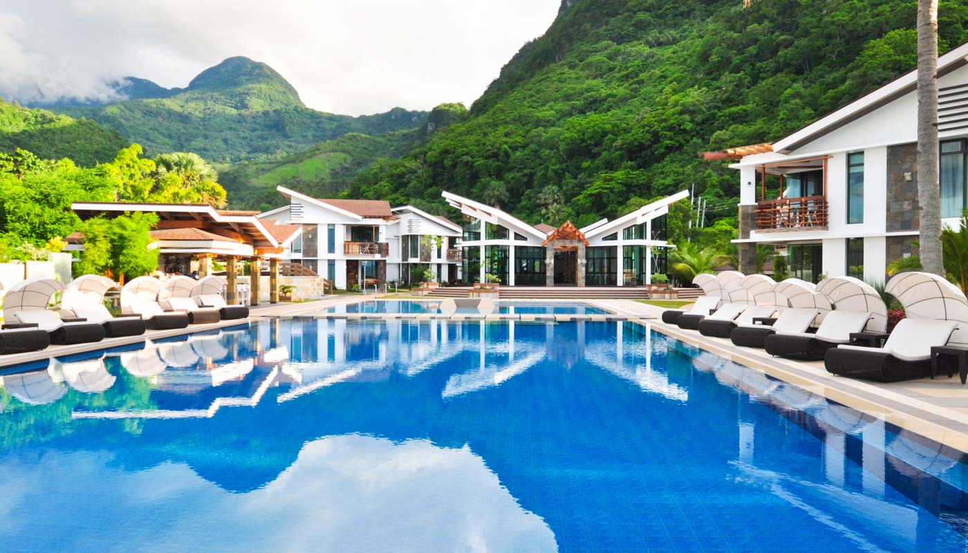 Guide to Puerto Galera: Resorts, Diving Spots, What to Do