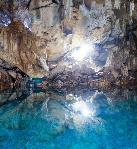 Hinagdanan Cave Tours