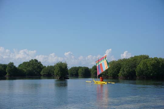 Tour to Zamboanga City’s Pink Beach in Great Sta. Cruz Island with Vinta Boat Ride and Transfers