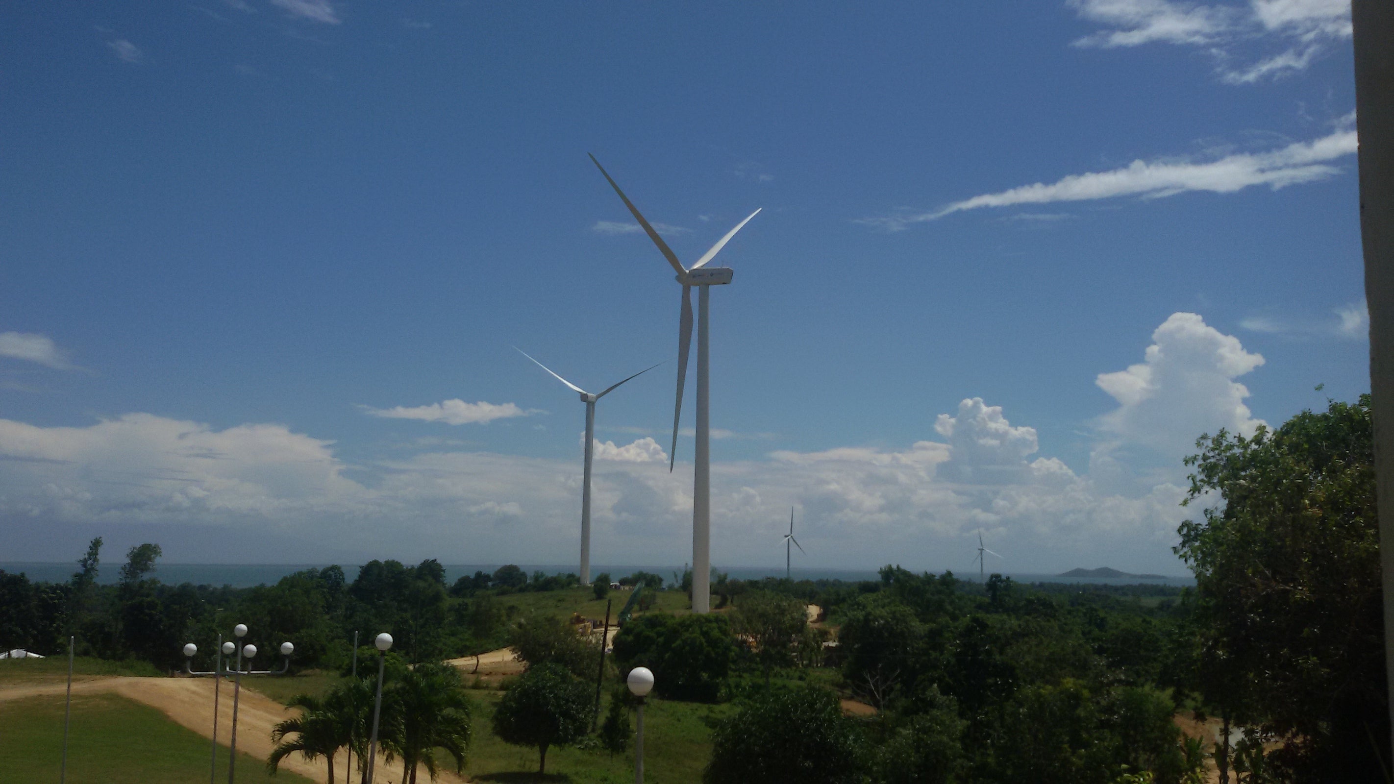 Taklong Island National Marine Reserve Tour & Guimaras Top Land Attractions with Lunch