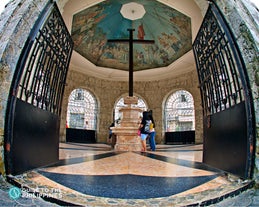 Check out Magellan’s Cross on your Cebu City tour