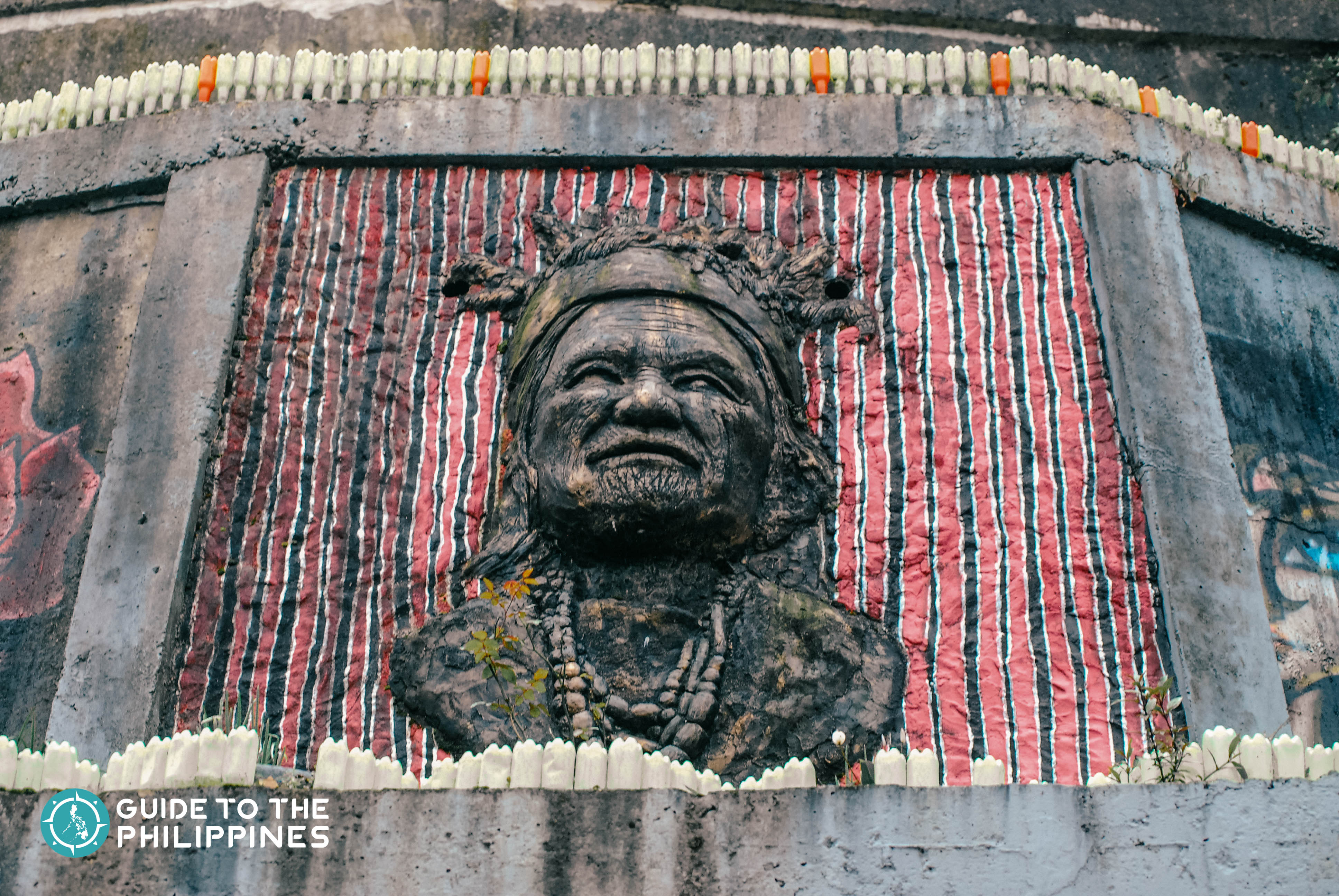entrance to the Tam-awan Village