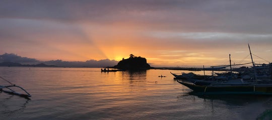 Iloilo_Carles_Islas de Gigantes_Shutterstock_1039133842_3.jpg