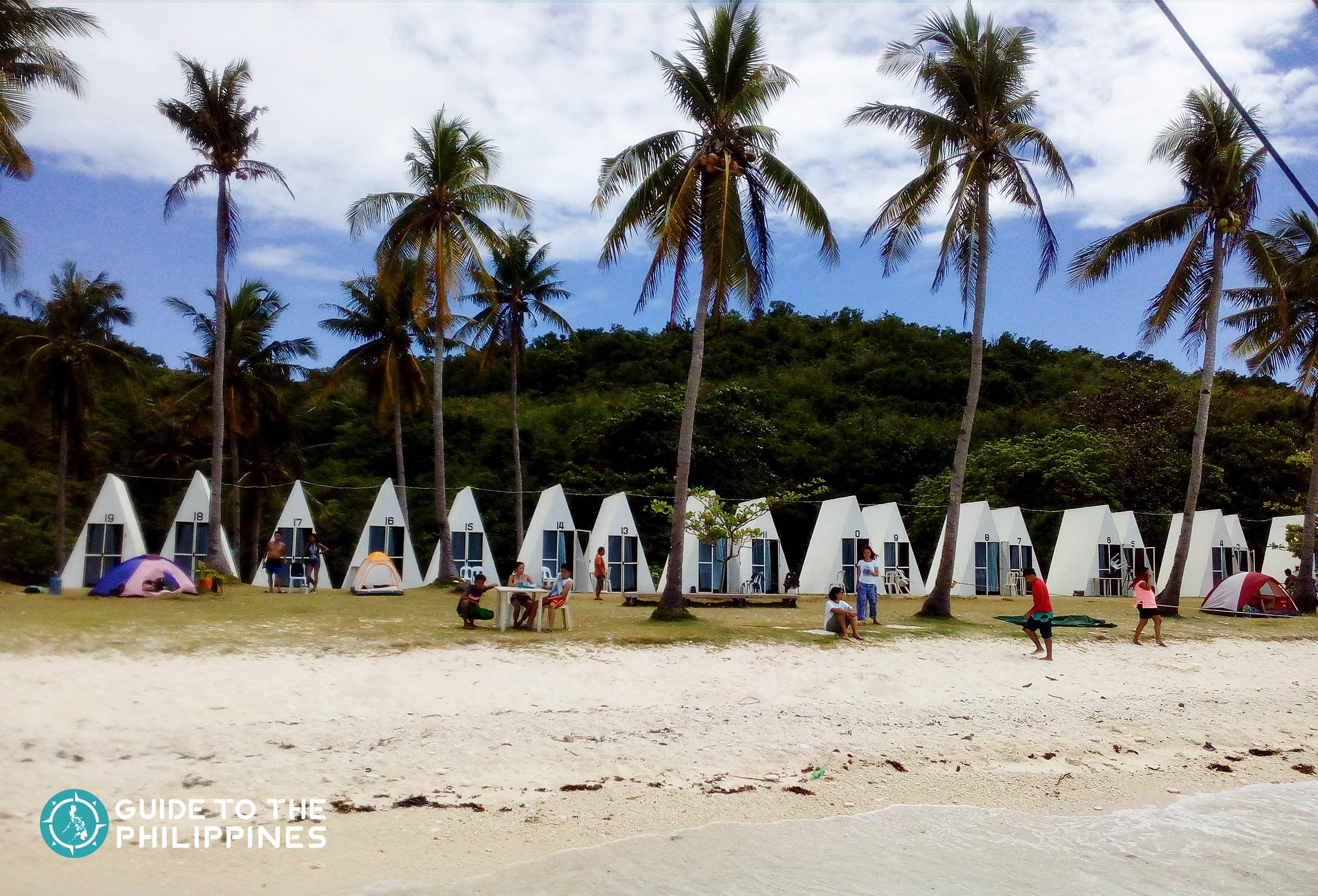 White sand beach of Carnaza Island in Cebu, Philippines