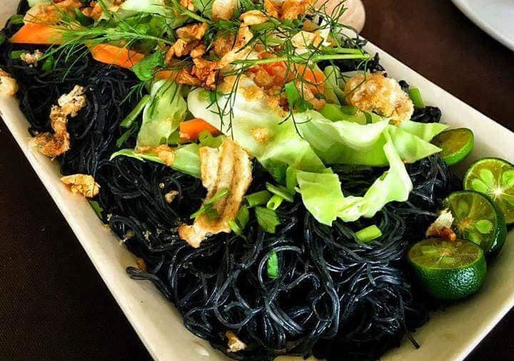 Pancit Choco En Su Tinta in Cavite, Philippines