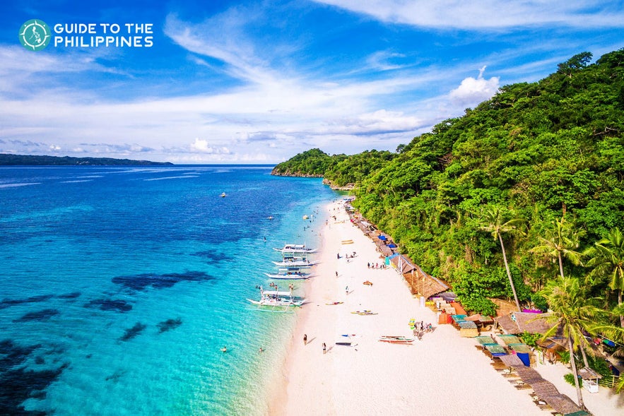 Resorts along White Beach in Aklan, Boracay Resorts along White Beach in Aklan, Boracay