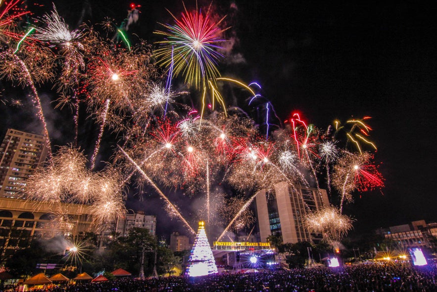 Paskuhan at the University of Santo Tomas in Manila, Philippines Paskuhan at the University of Santo Tomas in Manila, Philippines