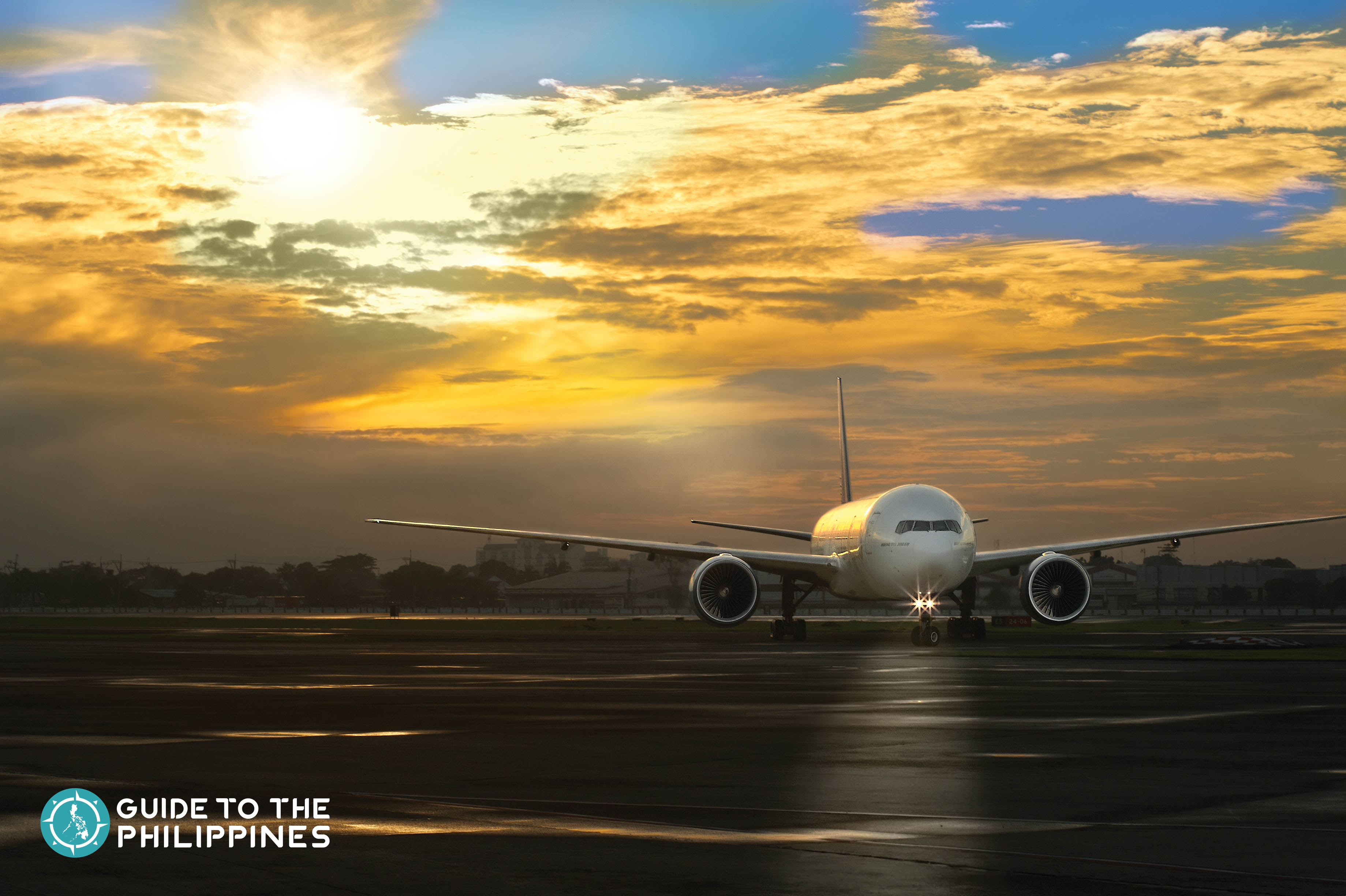 Plane landing in Manila airport