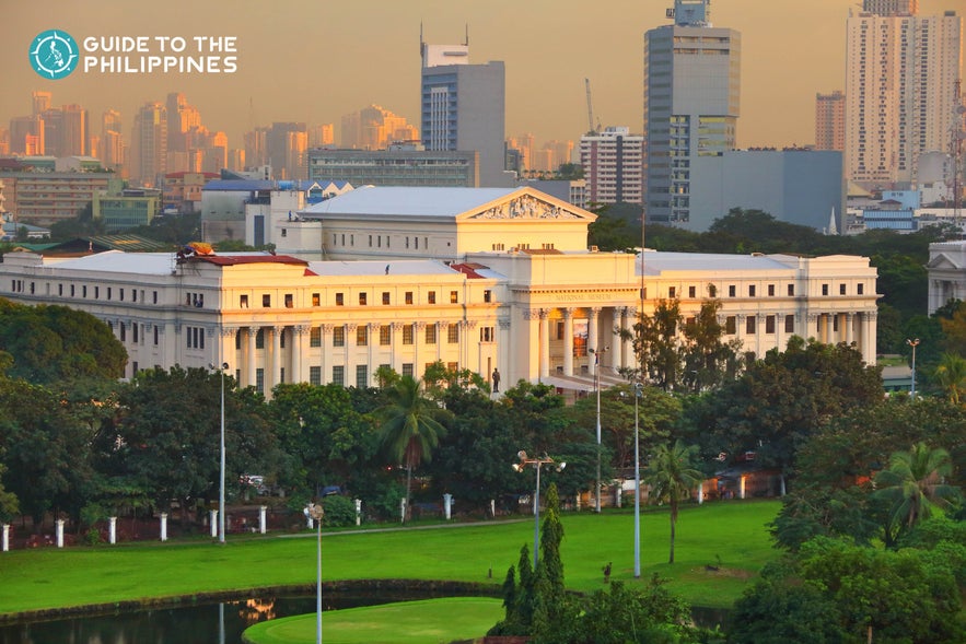 National Museum of the Philippines in Manila at dusk National Museum of the Philippines in Manila at dusk