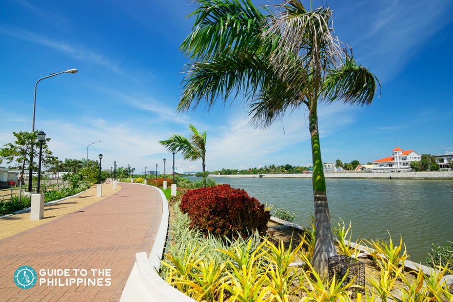 Iloilo River Esplanade Iloilo River Esplanade