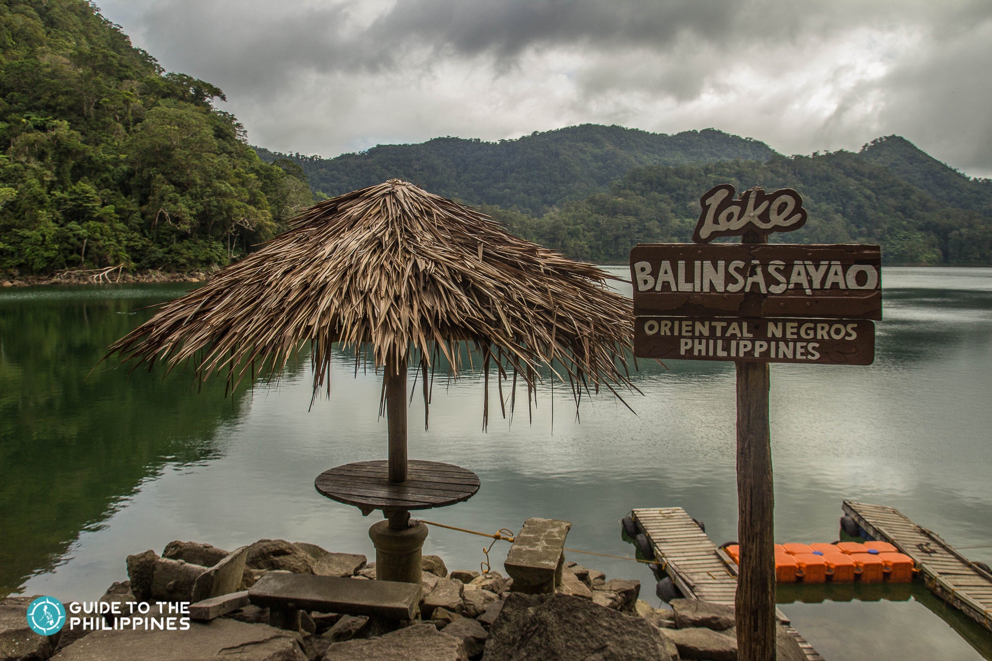 Hut in Balinsasayao Twin Lakes Natural Park