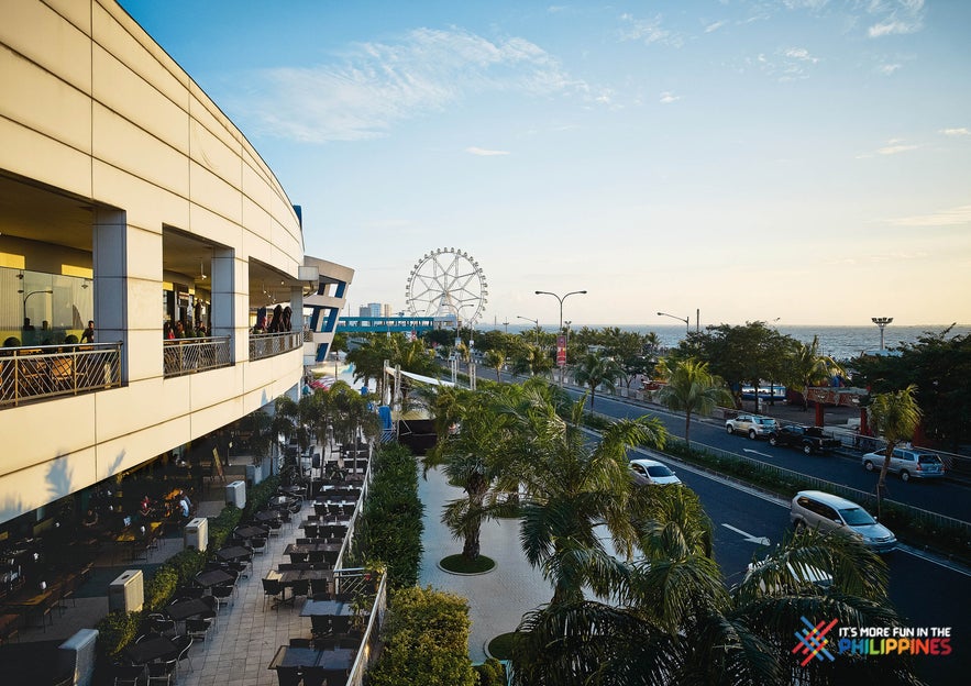 Ferris wheel at SM MOA Seaside in Manila Ferris wheel at SM MOA Seaside in Manila
