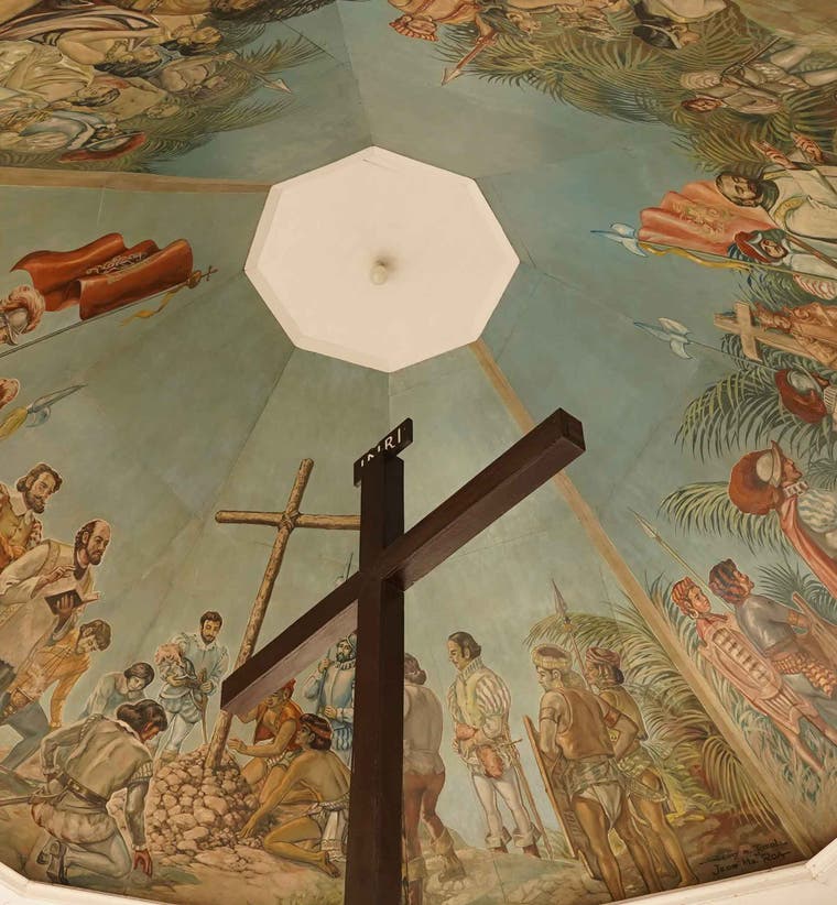 Magellan's Cross Tours