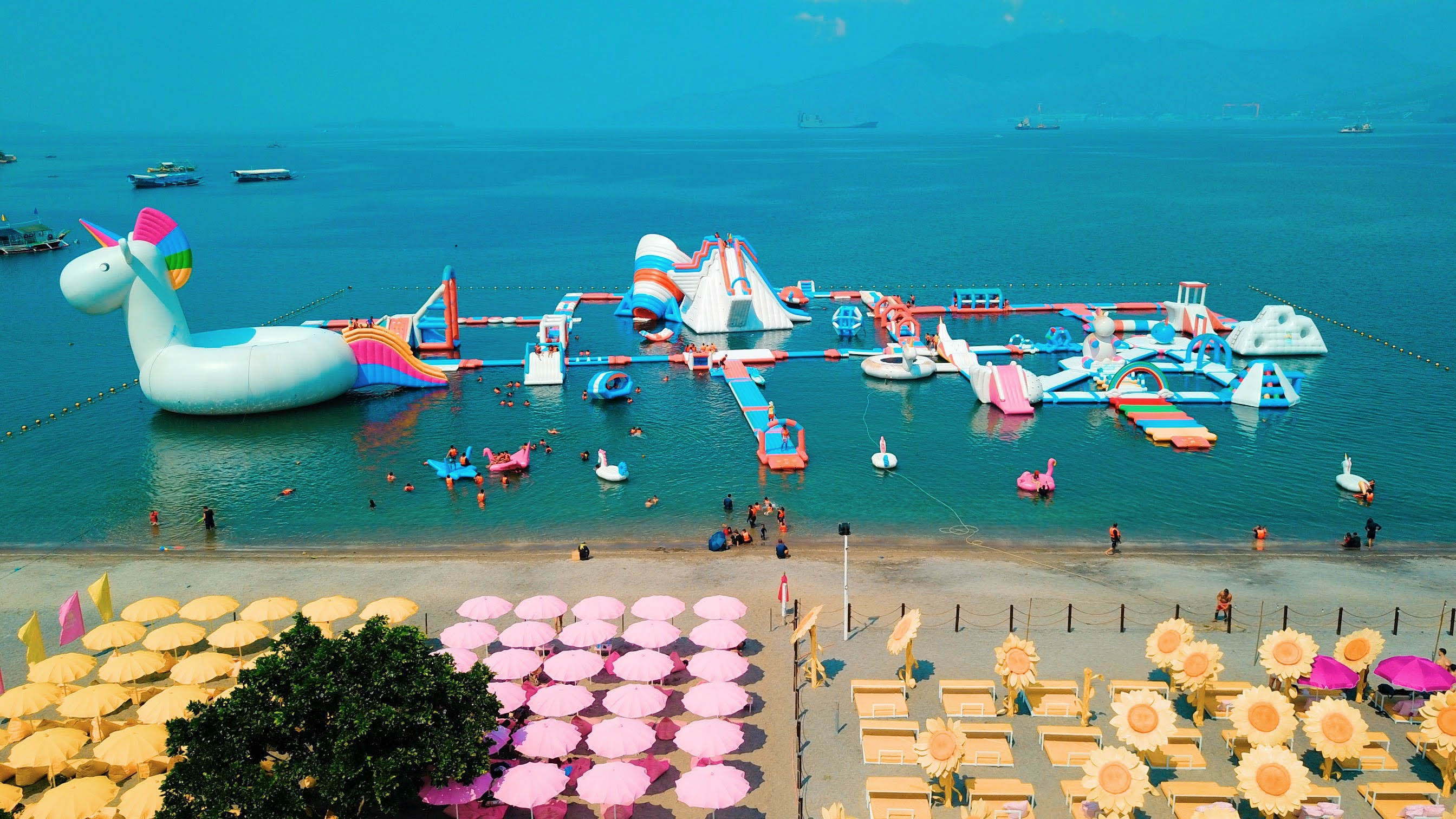 Inflatable Island, Subic