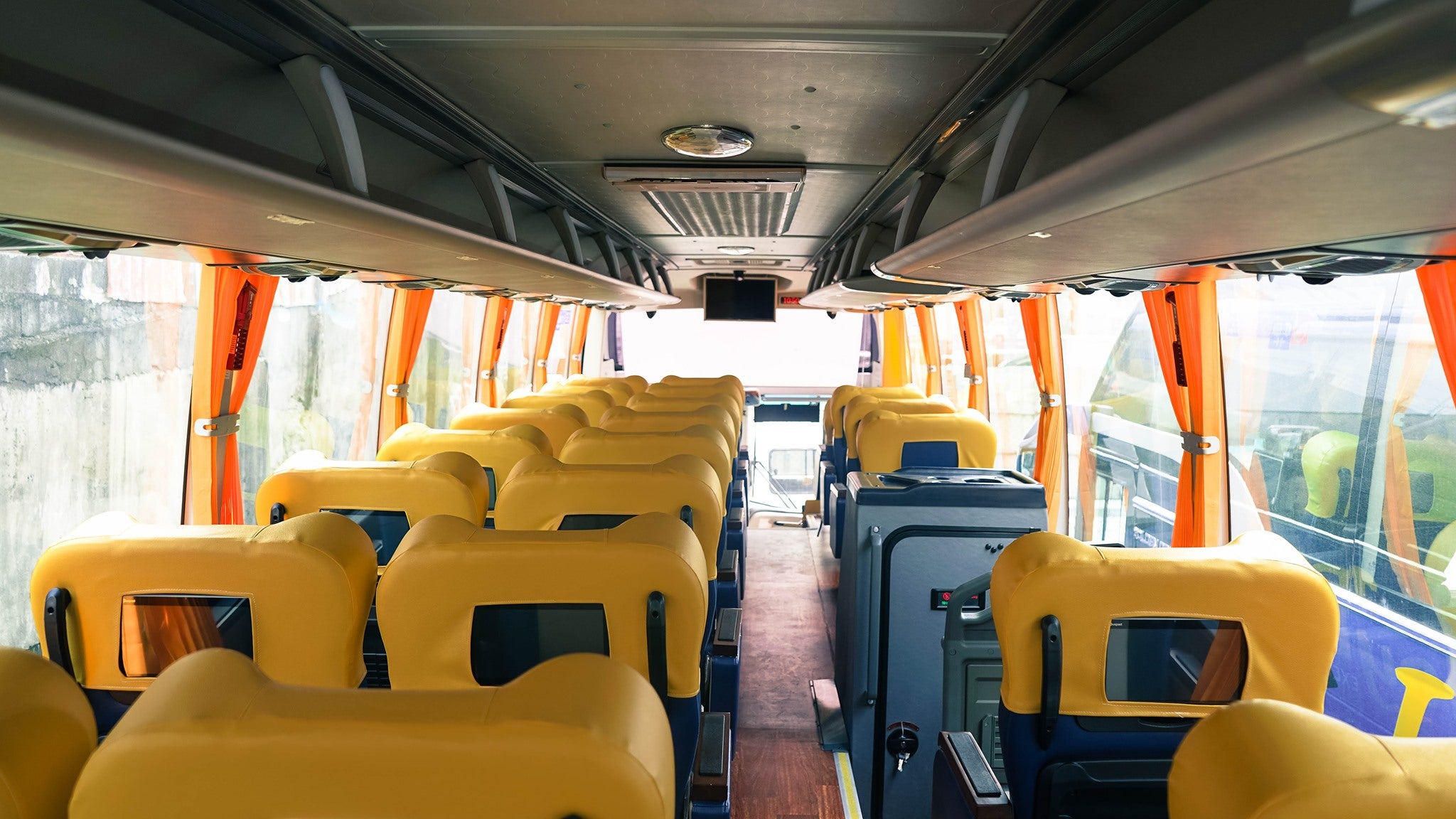Inside a P2P Bus