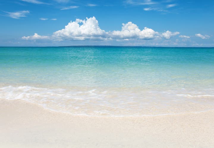 Clear turquoise waters at Bantayan Island, Cebu