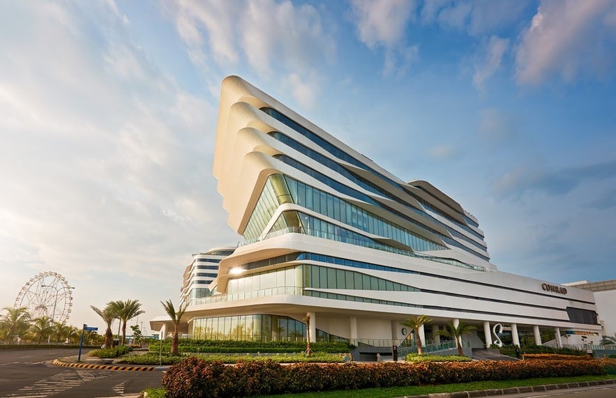 Okada's exterior is considered to be an architectural wonder which summons a vibe of a yacht Okada's exterior is considered to be an architectural wonder which summons a vibe of a yacht
