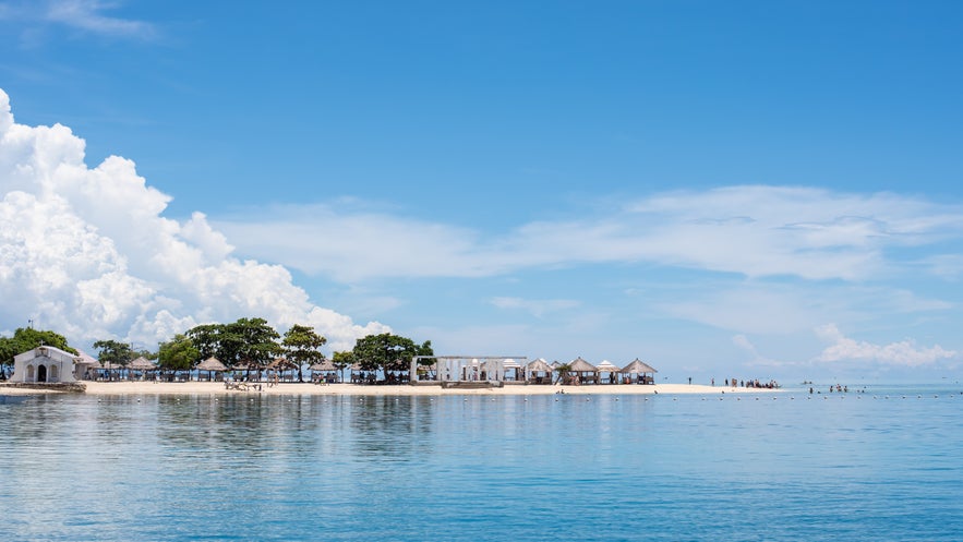 Pandanon Island in Cebu Pandanon Island in Cebu