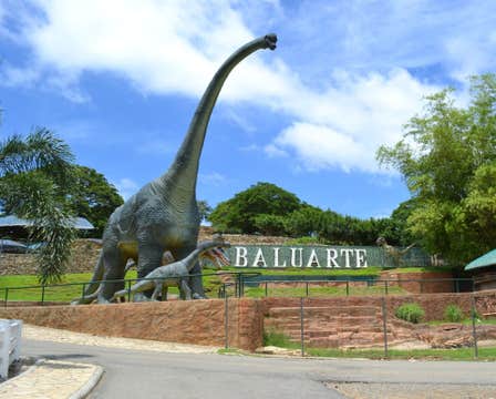Ilocos Sur Tour to Baluarte Zoo & Nature Park for Half-Day with Transfers from Vigan