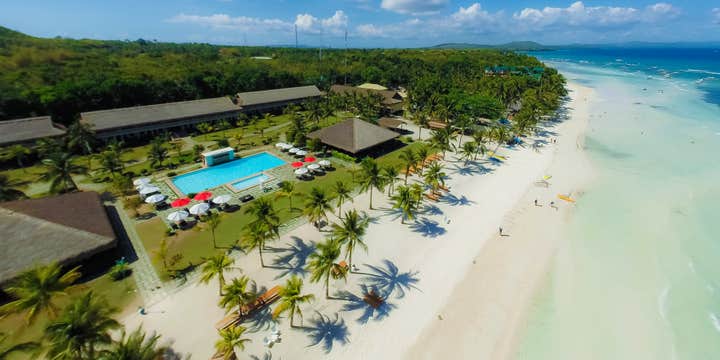 Exciting 5-Day Bohol Beach Club Resort Intro to Diving Package with Airfare from Manila & Meals
