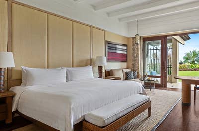 Spacious Deluxe room inclusive to Shangri-La Resort and Philippine Airlines 3 Days 2 Nights Package