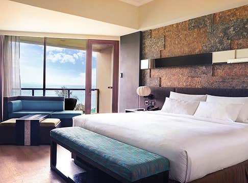 Refreshing 3-Day Bohol Island Tour Package to The Bellevue Resort with Local Flights