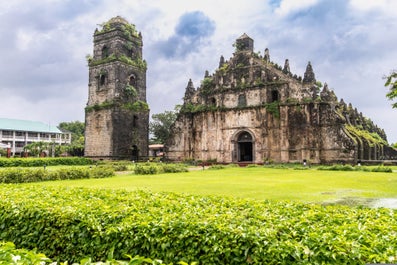 Full view of Paoay Church in Ilocos Norte