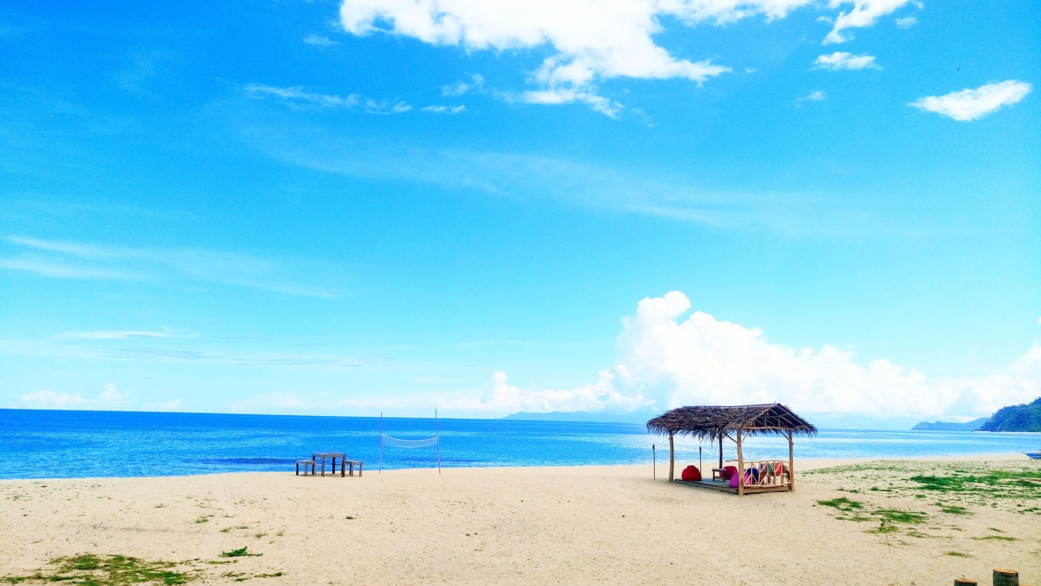 White sand in Dinadiawan Beach in Aurora