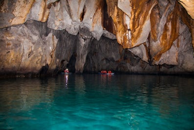 Rock formations inside Puerto Princesa Underground River