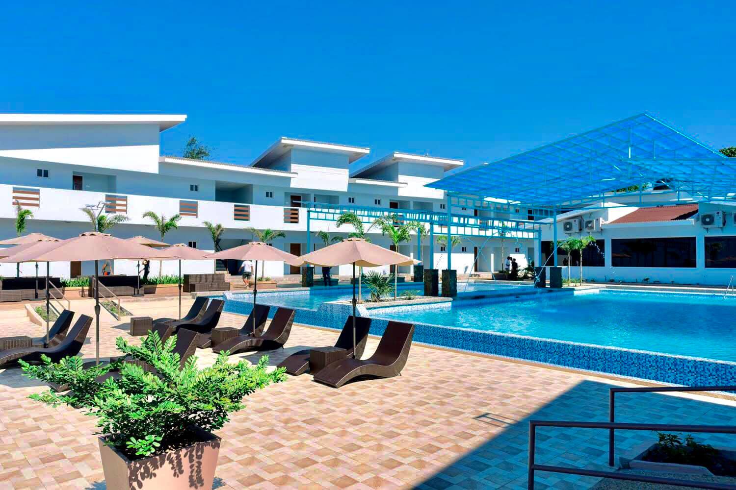 Pool area in Funtasea Beach Resort