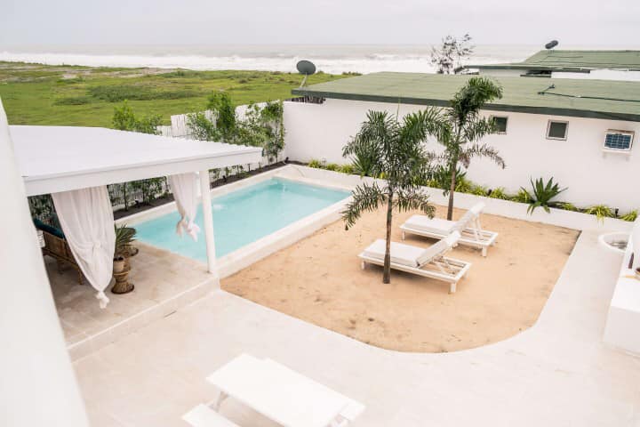 Private Villa in Sundownders Zambales