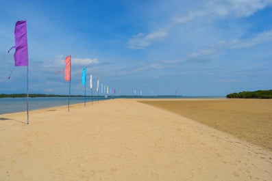 Luli Island in Honda Bay Palawan