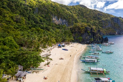 Seven Commandos Beach in El Nido