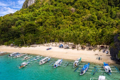 Seven Commandos Beach in El Nido Palawan