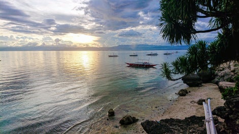 Beach near the Cebu Seaview Dive Resort