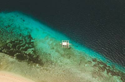 Deep blue waters of Pamilacan Island in Bohol