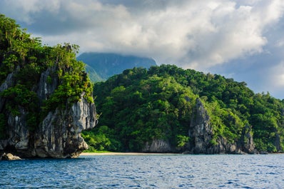 Cliffs surrounding Puerto Princesa Underground River