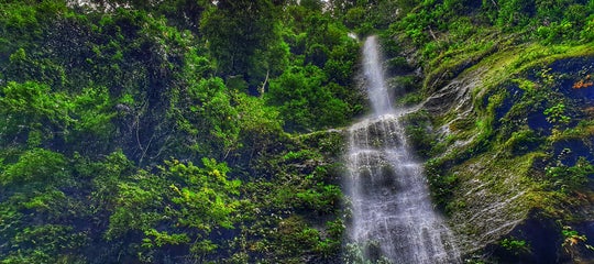 View of Pagsanjan falls in Laguna.jpg