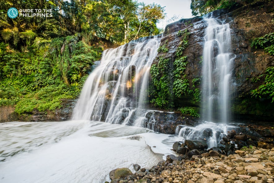 The waterfalls at Hinulugang Taktak, Rizal The waterfalls at Hinulugang Taktak, Rizal
