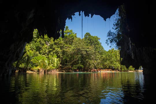 14-Day Philippines Natural Wonders Trip to Puerto Princesa City and Countryside of Cebu & Bohol