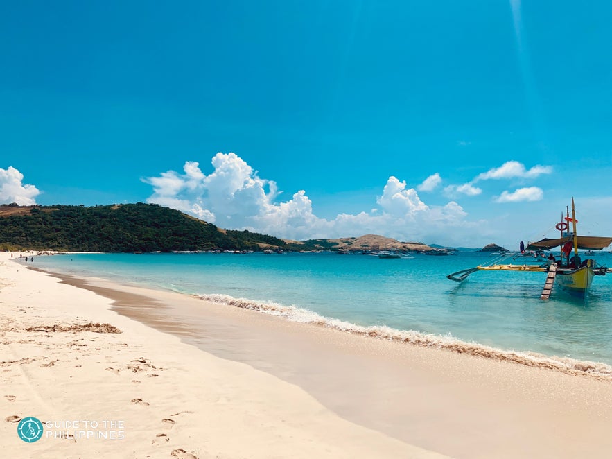 Whitesand coast of Caramoan Island Whitesand coast of Caramoan Island