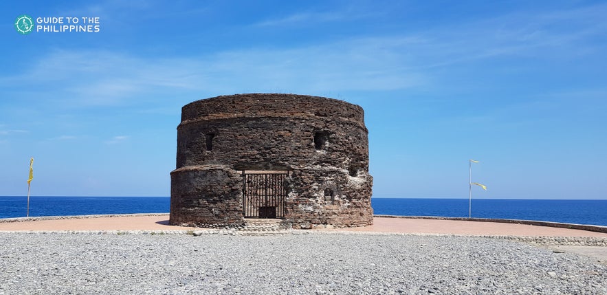 Ruins of the Baluarte Watch Tower at Luna, La Union Ruins of the Baluarte Watch Tower at Luna, La Union