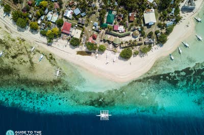 Deep blue waters of Pamilacan Island in Bohol