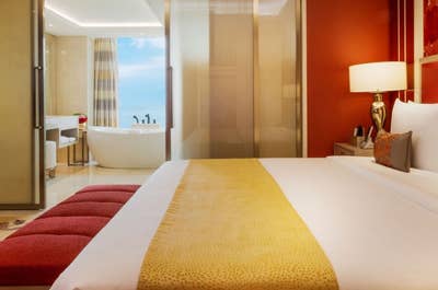 Deluxe room at Okada Manila