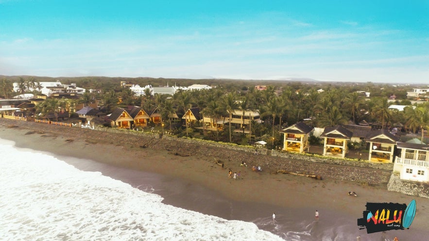 The beachfront of Nalu Surf Camp The beachfront of Nalu Surf Camp