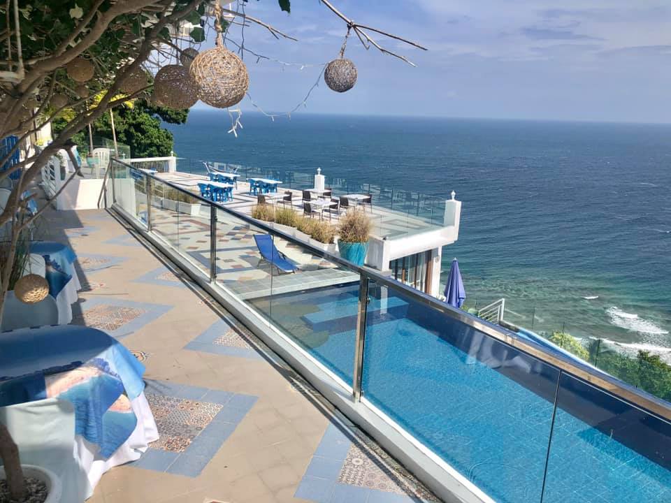 The poolside of Casa Amara