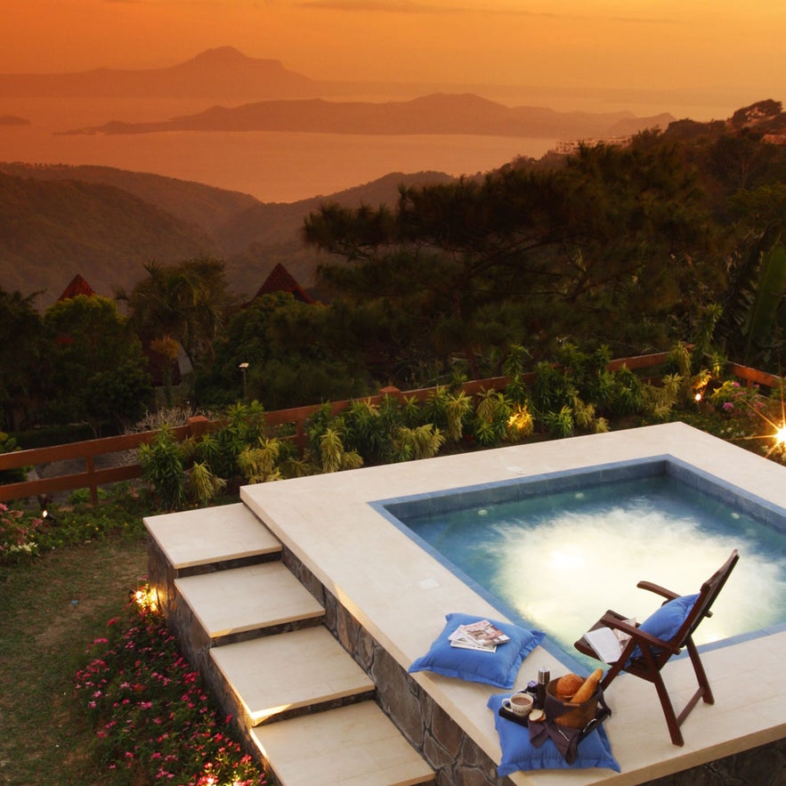 Discovery Country Suites' jacuzzi area Discovery Country Suites' jacuzzi area