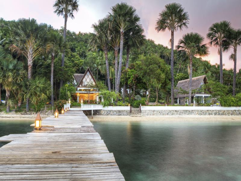 Beachfront of Buri Resort & Spa Beachfront of Buri Resort & Spa