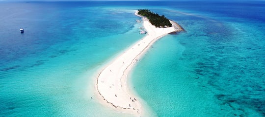 Aerial shot of Kalanggaman Island.jpg