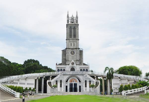 Facade of Our Lady of Lourdes Grotto